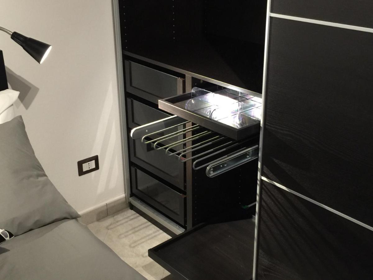 John Sea Suites Giardini Naxos Ngoại thất bức ảnh
